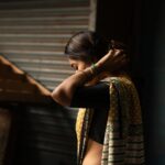 Kaavya Arivumani Instagram - இரகசியமே✨🩶 Fav shoot ✨🖤 Saree:@vasaka.jaipur 📷:@storiesby_rk 📷@its_surean Blouse:@arudpa Styled :@keziah_costume_stylist #kaavya#kaavyaarivumani #insta#tamil #tamilcinema #kollywood #malayalamcinema