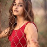 Kaavya Arivumani Instagram - Chilli flakeeee🌶️🧨📍 Shot and edited by :@haran_official_ ✨✨ Muah ::@jeevya_makeoverartistry ✨✨ #kaavya#kaavyaarivumani