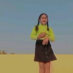 Kaavya Arivumani Instagram - Let's vibe to aao killelle 💃🖤🤪