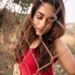 Kaavya Arivumani Instagram - Chilli flakeeee🌶️🧨📍 Shot and edited by :@haran_official_ ✨✨ Muah ::@jeevya_makeoverartistry ✨✨ #kaavya#kaavyaarivumani