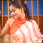 Kaavya Arivumani Instagram - Sareeee and colurs ☺️🎨🧡 Love the sareee @ilovesarees ✨ Blouse ✨✨ @sesha_bridalwear Shot and edited by @haran_official_