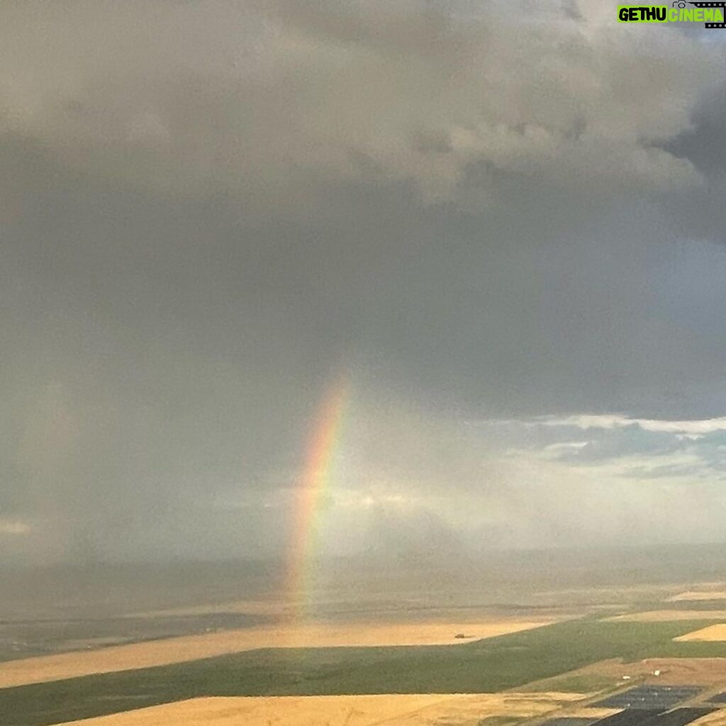 Kacey Musgraves Instagram - …”rainbows have nothing to hide.” (Flew right thru this one the other day.) 🤍 Denver, Colorado