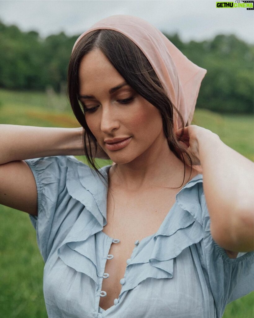 Kacey Musgraves Instagram - Swipe 👉 for the track list for Kacey Musgraves’ upcoming album Deeper Well. Countdown to March 15 on Spotify