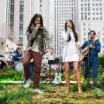 Kacey Musgraves Instagram - A highlight of this life - vibing on moss with @skipmarley. 🤎 Live moss + fauna by @theresariveradesign Today Show