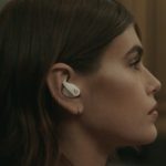 Kaia Gerber Instagram – move how you want. @beatsbydre #beatsfitpro