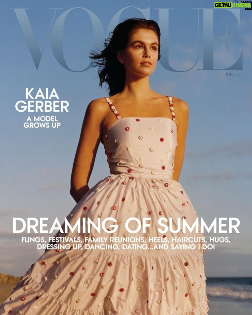 Kaia Gerber Instagram - @voguemagazine Vogue US June/July by @colin_dodgson ❤️ I can’t help but get emotional over this one, my first solo american vogue cover. I feel like I’m holding little Kaia and telling her that she will have a voice one day, reminding her not to grow up too fast. the last four years have given me so much to be grateful for, but they have also taught me so many lessons - some harder to learn than others. there have been many moments were I felt like my body and face were being used to interpret who I am. finally feeling free of that and continuing to learn as I grow, I want to thank everyone at vogue and @frynaomifry from the bottom of my heart for asking me questions I have always wanted to be asked, and for being incredible listeners. & a special thanks to @colin_dodgson for capturing me at the beach I grew up on in a way that only someone from just a few beaches up the coast could. link in bio for the whole story.