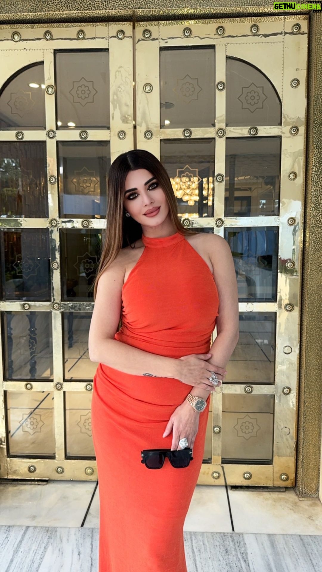 Kainaat Arora Instagram - Thank you Agra For All the love ❤️ . . Taj Ratna International Awards .. chapter 6 2024 Glam : @makeup_street_family_salon Talent manager: ( #PriyankShah ) 📷: @business.manager_kainaat #kainaatarora #WorkStories #WorkScenes #WorkTravel #Agra #tajRatnaInternationalAwards2024 #awards #kainaatarora #kainaat_arora #kainnat aroraa #ChiefGuest ITC Mughal, a Luxury Collection Resort & Spa, Agra