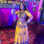 Kajal Raghwani Instagram - में सुर 🧿 आ रही ही लेके ( सुरताल ) 🫶✨ Dress Designer - @vidyamourya096 Make up - @krishnakumar2241994 Hairstylist - Afsana Helper - Sunny