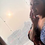 Kajal Raghwani Instagram - ॐ मित्राय नमः, ॐ रवये नमः, ॐ सूर्याय नमः, ॐ भानवे नमः, ॐ खगाय नमः, ॐ पूष्णे नमः, ॐ हिरण्यगर्भाय नमः, ॐ मरीचये नमः, ॐ आदित्याय नमः, ॐ सवित्रे नमः, ॐ अर्काय नमः, ॐ भास्कराय नमः, ॐ सवितृ सूर्यनारायणाय नमः। 🙏