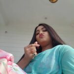 Kajal Raghwani Instagram - Loving myself more and more ✨️💕