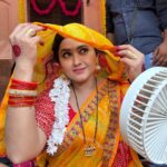 Kajal Raghwani Instagram - Apni तारीफ़ khud he karna ye bhi ek कला hai बबूवा ✨🤩♥️🤪 Hahhahaha क्यूँ ?