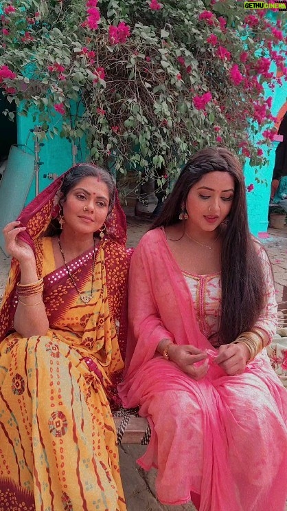 Kajal Raghwani - 259.7K Likes - कितनी achhi bahu hai ये toh 🤪🤪🤪
@rinkughosh_official 💗