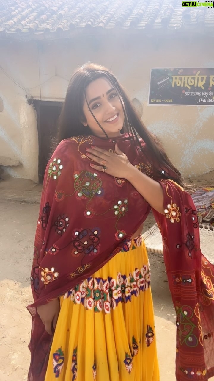 Kajal Raghwani - 305.3K Likes - Meri jaan likh de ♥️✨🧿