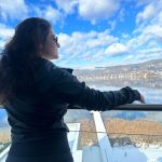 Kajol Instagram - When the sky says sunny in the picture but it feels like something else entirely. 🙄😜🥶 #austriaadventures #travel #austria🇦🇹