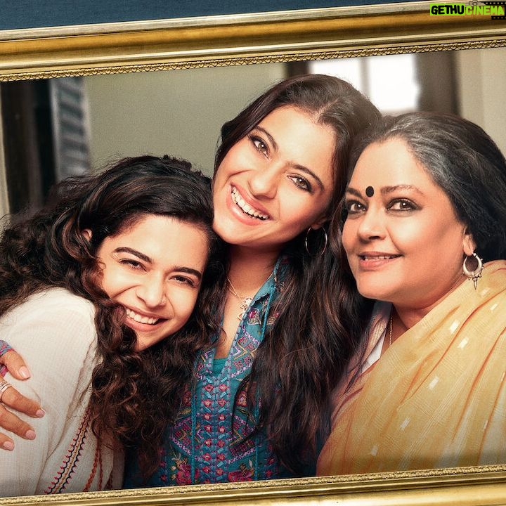 Kajol Instagram - #tribhanga was an experience in feminism and the #womensclub .. Loved working with all these women, talking about their viewpoints with them and laughing most of all. There are some jokes that only women get and we cracked all of them! @tanviazmiofficial @mipalkarofficial @renukash710 @adffilms #3yearsoftribhanga #movieanniversary