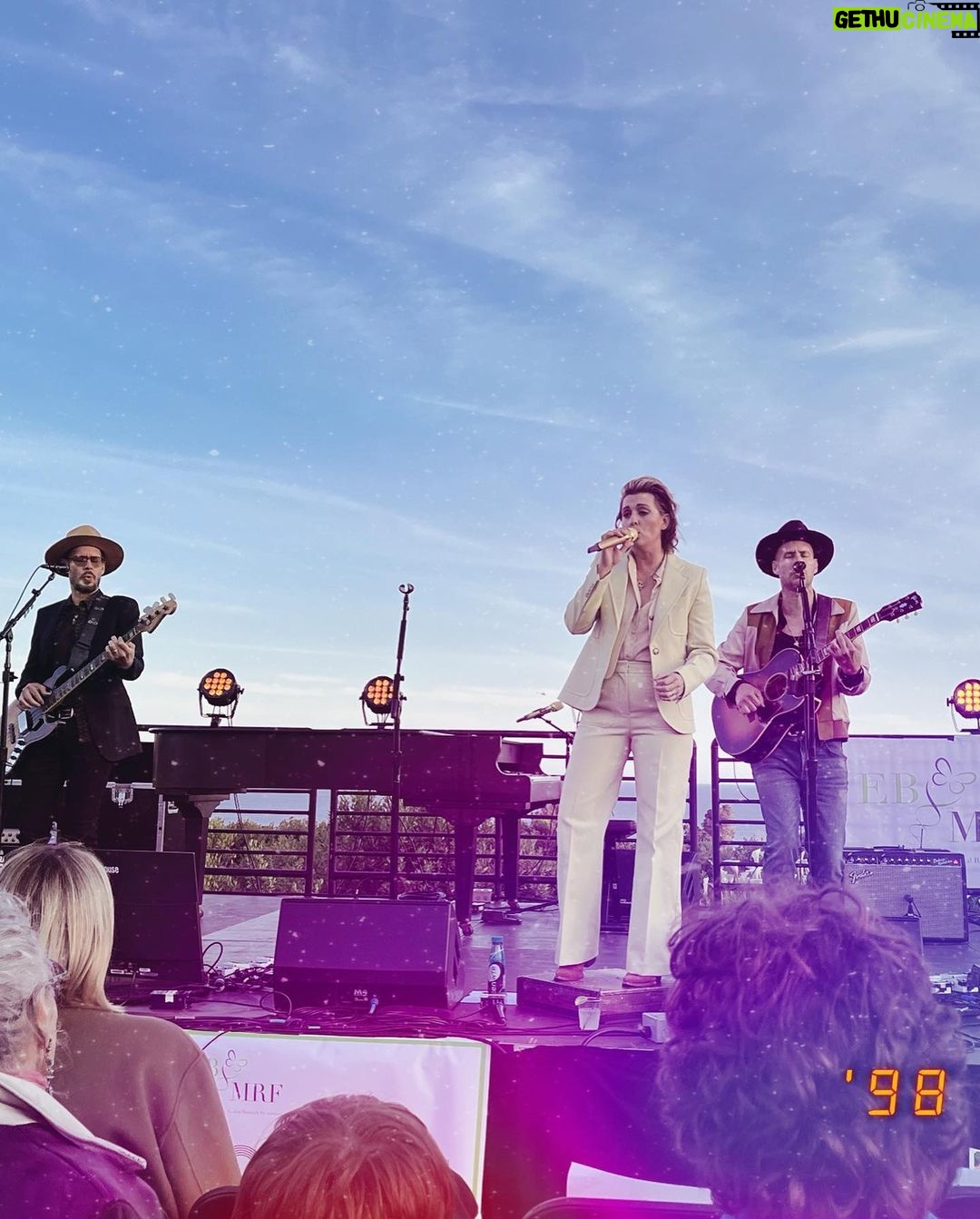Kaley Cuoco Instagram - After a 3 year absence , we were finally able to put on another amazing @ebmrf fundraiser this weekend , and what a turn out! Please consider learning more , donating or simply re posting .. time to raise awareness to keep our research afloat so we can overcome EB 🦋 thank you @brandicarlile for lending your incredible voice and heart to our event 🎵 💙