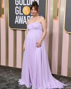 Kaley Cuoco Instagram - 💜the 3 of us making our @goldenglobes red carpet debut together!💜pure joy all around🥹 unbelievable team once again! @bradgoreski @daniela_viviana @jamiemakeup @christinesymondshair @lubastailoring ( thank you @verawanggang for the most delicious sherbet gown! A moment I will cherish! @priyadeluxe ) @rahaminovdiamonds @normansilverman @charleskeithofficial @jimmychoo 🤍my gorgeous other half @tommypelphrey wearing @isaia 🤍