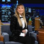 Kaley Cuoco Instagram - Always the best funniest time on @fallontonight ! Don’t miss it tonight! We also play a ridiculous game of 3D Pictionary which I legit sucked at! Enjoy! 😂💫👏🏼 #icantdraw thank you glam! Wearing @dolcegabbana @manoloblahnik @bradgoreski @daniela_viviana @lubastailoring @tommy_buckett @natashasmee ♥️