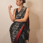 Kalki Koechlin Instagram - At the movies ❓ @criticschoiceindia 🥻 @shantibanaras 💼 @gucci 🛍️ @elevate_promotions 🎨 @angelinajoseph
