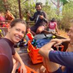 Kalki Koechlin Instagram - Who knew deep dives and perfect days exist off the coast of Maharashtra😎 Thank you friends, you know who you are💋 🤿 @diversofvingoria 🏠 @maachli_farmstay