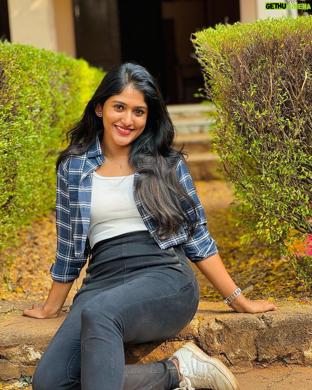 Kalyani Anil - 75.9K Likes - 🤍🦋
📸 @namitha_merin_george 🫶🏻