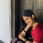 Kalyani Anil Instagram - It’s in her eyes ♥️ 👗 @ar_handlooms_kuthampully Kuthiramalika Palace