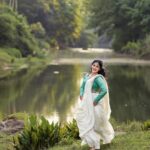 Kalyani Anil Instagram - ✨ 💄 @brides_of_deepthi 👗 @pranatistyles 📸 @signaturebysiva Trivandrum, India