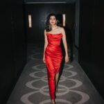 Kalyani Priyadarshan Instagram - Award Night 🌹✨ Shot by @gibsterg Styled by @_nattystyle Wearing @houseofcb @designer_24uae Shoes @malonesouliers @framepublicity Earrings @poisondropcom @natiaxlako Ring @voycejewellery Hair by @danihairstylist1 Makeup @amitkagda Dubai, United Arab Emirates
