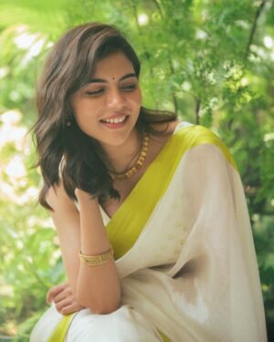 Kalyani Priyadarshan Instagram - Thiruvonam 2023 🥰🌼
#happyonam