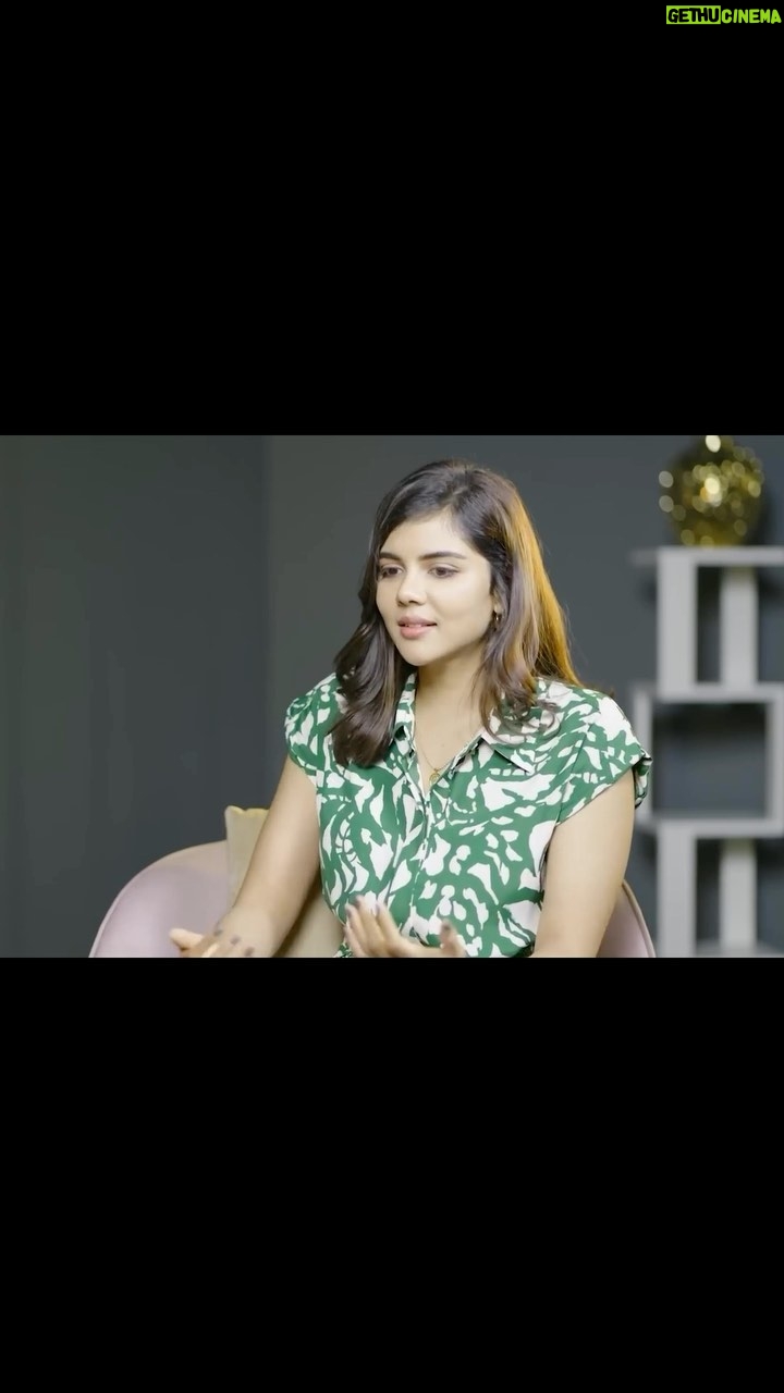 Kalyani Priyadarshan Instagram - I don’t care if something is not easy… as long as it’s worth it I was told by people not to bother dubbing for this role because it wasn’t something I could ever pull off. It’s a tough slang even for someone who speaks Malayalam fluently and I was told I’d be trolled for trying. I told them I’d try and do my best and I’d put in my all… And hope that my best is enough for people. As Paathu enters the second week in theatres. I thank everyone who helped me get this malabar slang together. And I thank everyone who has been so generous and kind about the final results ♥️ @surabhi_lakshmi @manuckumar4 @aneeshgmenon #asra #safa