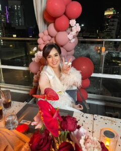 Kamal Adli Instagram - so cantik .. ❤️❤️ ya Allah kau permudahkan semua urusan 🙏🏻