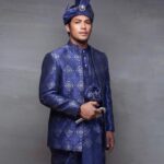 Kamal Adli Instagram - salam semua.. kenalkan isteri saya.. @uqashasenrose2 ❤️❤️ terima kasih utk semua doa2 n ucapan indah anda 🙏🏻🙏🏻 baju ~ @rizmanruzaini capture by~ @blackpepperproduction