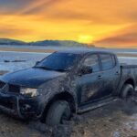 Kamal Adli Instagram - Al kisah ptg tadi.. niat hati nk try la test power truck yg lama tak di try ni sbb membe ckp boleh guna jalan pantai pegi beli keropok.. masukla ke pantai dengan riang dan sombongnya.. kereta ku pacu menyusuri pantai angin sepoi2 bahasa melayu terkena di bibit2 kulit wajah ku dan rakanku..aahh indahnyaa hidup ini.. ku terus memandu sehingga hujung pantai sambil membuat DONUT satu round.. masuk round ke dua DONUT ku menjadi badak berendam termasuk dalam lumpur makaih malunyaaaaaaaa.. inilah kisah ku.. tq utk abang2 triton semua! Selamat! Kuantan