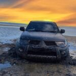 Kamal Adli Instagram - Al kisah ptg tadi.. niat hati nk try la test power truck yg lama tak di try ni sbb membe ckp boleh guna jalan pantai pegi beli keropok.. masukla ke pantai dengan riang dan sombongnya.. kereta ku pacu menyusuri pantai angin sepoi2 bahasa melayu terkena di bibit2 kulit wajah ku dan rakanku..aahh indahnyaa hidup ini.. ku terus memandu sehingga hujung pantai sambil membuat DONUT satu round.. masuk round ke dua DONUT ku menjadi badak berendam termasuk dalam lumpur makaih malunyaaaaaaaa.. inilah kisah ku.. tq utk abang2 triton semua! Selamat! Kuantan