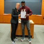 Kamaru Usman Instagram – One of the best decisions I’ve made in a while s/o to my friend @sarah_themaven and @anitaelberse I learned so much from this @harvardhbs #hbsbems2023 Harvard Yard, Harvard University