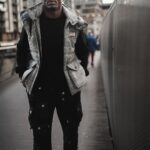 Kamaru Usman Instagram – LOVE FROM LONDON 🫶🏿🫶🏿 

#UFC286 #LONDON #ANDNEW

📸 @patty_cuts 
Styled: @ugomozie London, United Kingdom