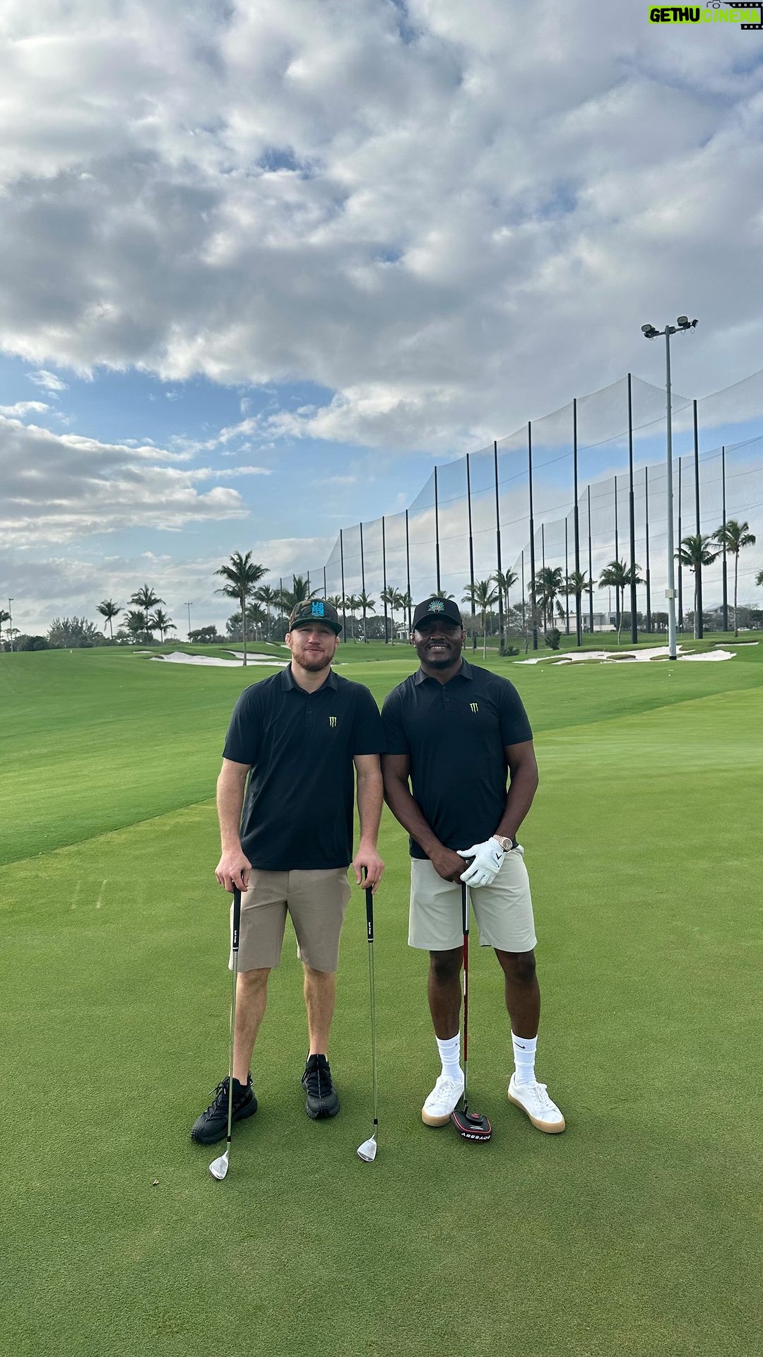 Kamaru Usman Instagram - Not a bad day at the golf course. BTW @justin_gaethje barely beat me 😂😂😂 JK.