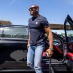 Kamaru Usman Instagram - We pulled up and got the W 👊🏿🇳🇬🫶🏿 📸 @madspkr