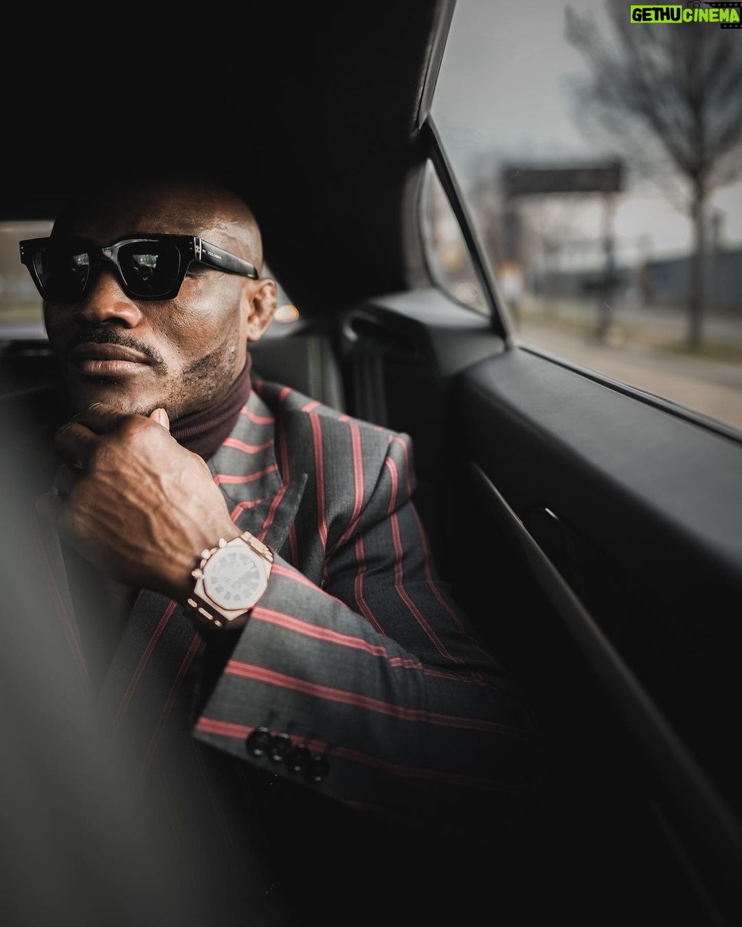 Kamaru Usman Instagram - LONDON TIMES 🫶🏿🤲🏿 London, United Kingdom