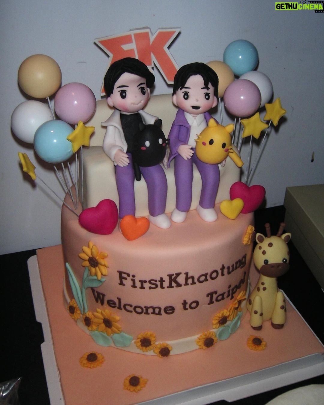 Kanaphan Puitrakul Instagram - ๐งก๐ค๐๐ป