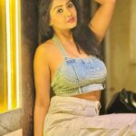 Kanchi Singh Instagram – 💭