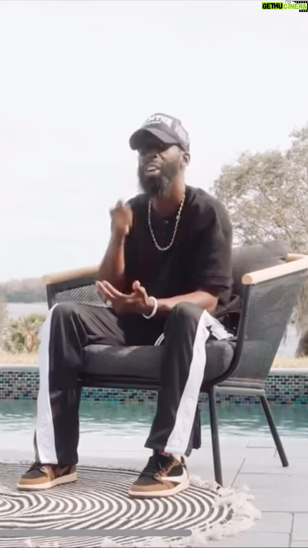 Kandi Burruss Tucker Instagram - I felt this word from @tyetribbett! Repost-> Sometimes your blessing is in the movement.. Sometimes your blessing is in your departure… Sometimes blessings are not activated until you LEAVE! 🗣️👏🏿