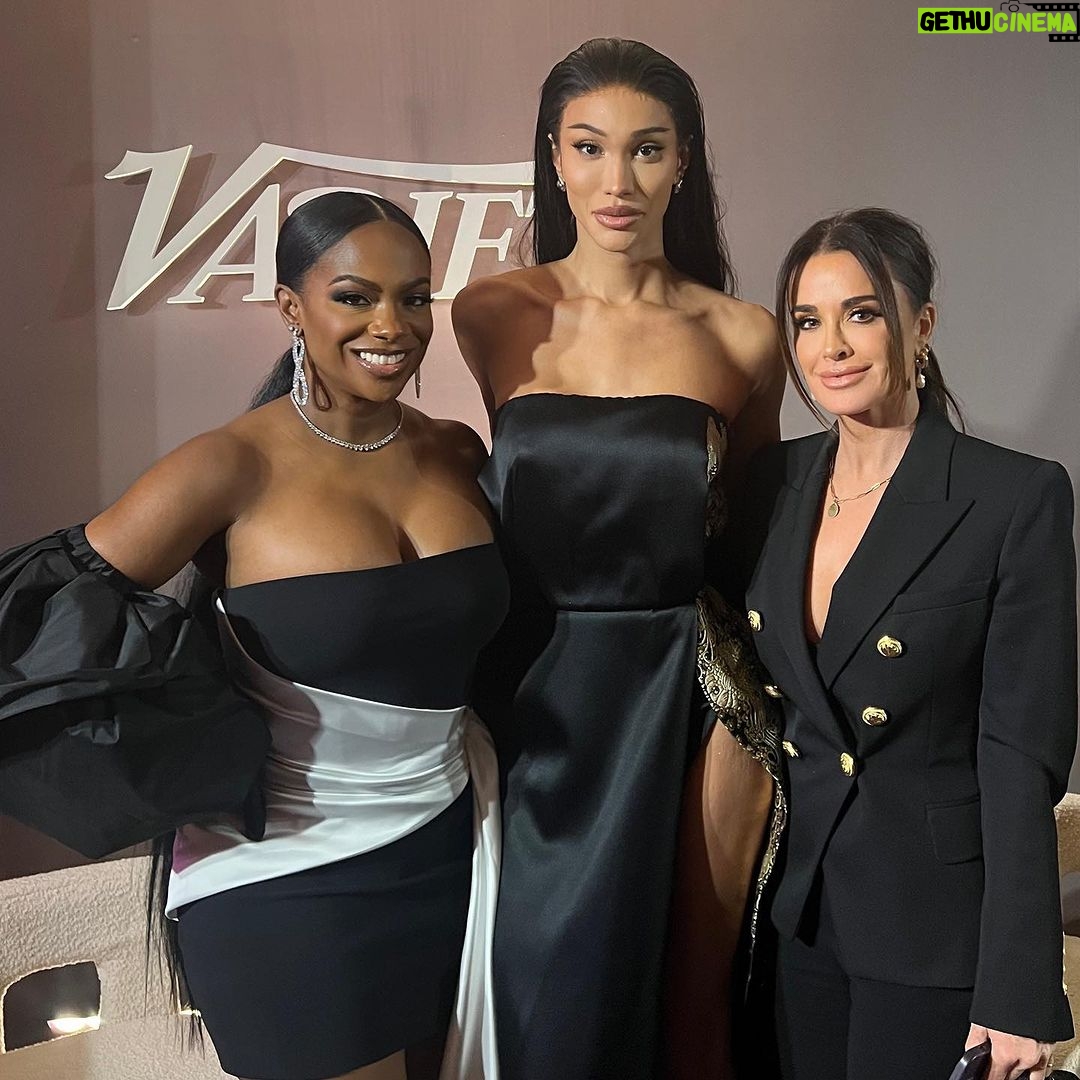 Kandi Burruss Tucker Instagram - Last night was all about celebrating powerful women! I had an awesome time. Thank you @variety for bringing us all together! ❤️ #WomenOfReality #Top40PowerfulWomenOfRealityTv Pics 1-5 📸 @gettyimages @variety