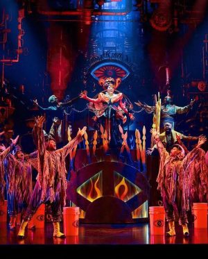 Kandi Burruss Instagram - Last night was a great night! Thank you to everyone that came to support & sold out the venue here In Baltimore again for a second time! @thewizbway is absolutely amazing!!!! Everybody in the family will love it! Get your tickets before it’s too late.