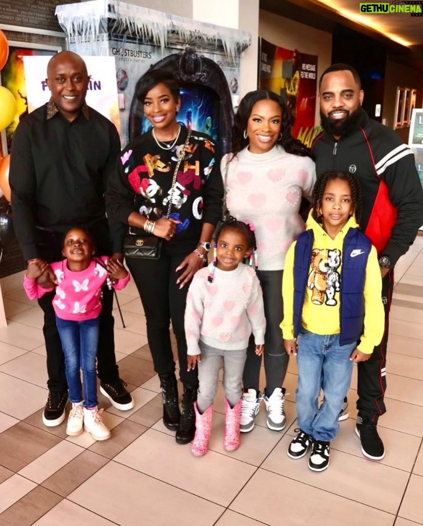 Kandi Burruss Tucker Instagram - Thanks @shameamorton for inviting us to check out #WelcomeHomeFranklin! The kids loved it & I did too! ❤️ #WelcomeHomeFranklin is on @appletv.