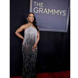 Kandi Burruss Instagram - I’m looking forward to all the blessings that are manifesting in my life! 

Dress: @retrofete
@vpr.creative 
Jewelry: @h.crowne
Shoes: @louboutin 
Styled by: @TheRealNoIGJeremy
MUA: @LaetitiaBeyina
Hair: @alexander_armand 
Nails: @Imnails
📸 @sterlingpics