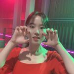 Kang Han-na Instagram - 주말아 언제와 인재와!💃 #토일9시 #스타트업