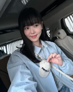 Kang Han-na Instagram - H.E.R..!!!🩷🩷🩷 최고라는 단어로 다 표현할 수 없는 그 이름은..🤫✨