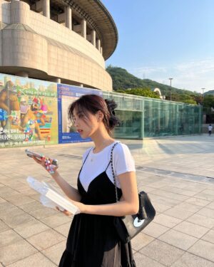 Kang Hye-won Instagram - 