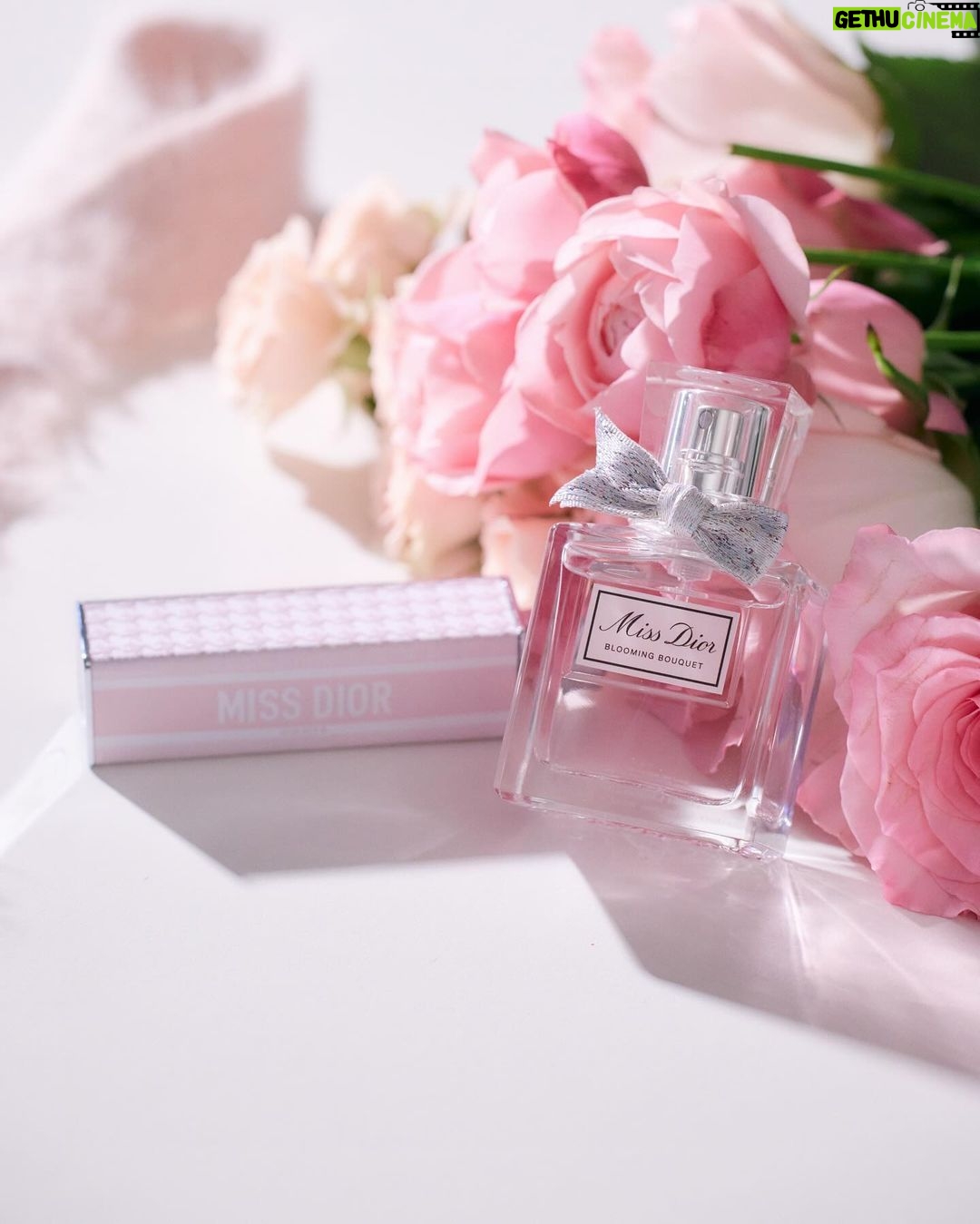Kang Hye-won Instagram - #광고 Miss Dior 🎀💕 #미스디올 #미스디올블루밍부케 #미스디올미니미스